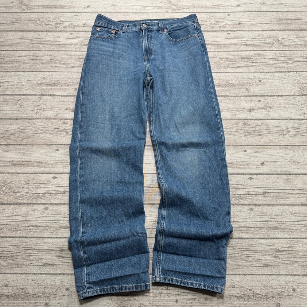 Levi's Jeans Women's 29 Blue Medium Wash Denim Low Pro Straight Leg Original Fit